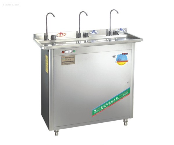 IC卡飲水機(jī)-刷卡飲水機(jī)-自助飲水機(jī)-校園飲水機(jī)-感應(yīng)卡飲水機(jī)-飲水機(jī)ic卡控制器ＩＣ飲水機(jī)，學(xué)生直飲水、學(xué)校直飲水、學(xué)生直飲水 data-cke-saved-src="/UploadFiles/chanpin_UploadFiles_7571/200707/20070731113003710.jpg" src="/UploadFiles/chanpin_UploadFiles_7571/200707/20070731113003710.jpg"